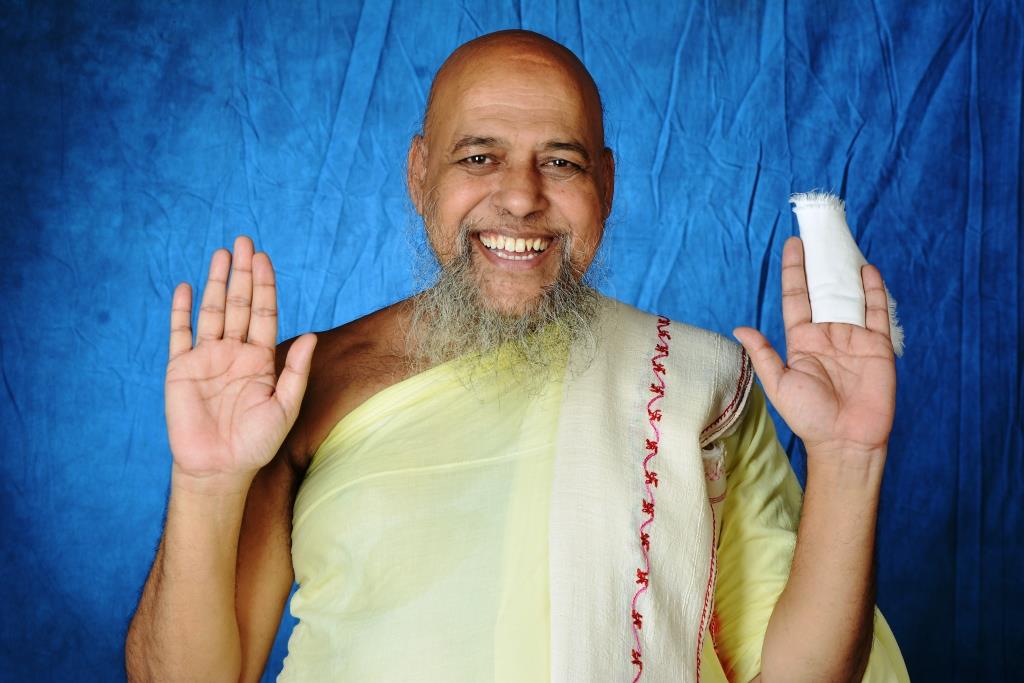 Acharya Nityananda suriji (142)