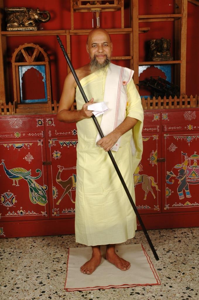Acharya Nityananda suriji (3)