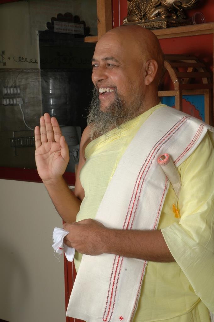 Acharya Nityananda suriji (35)