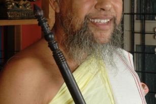 Acharya Nityananda suriji (40)