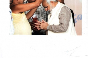 Acharya Nityananda suriji (70)