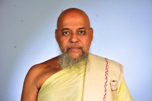 Acharya Nityananda suriji (71)