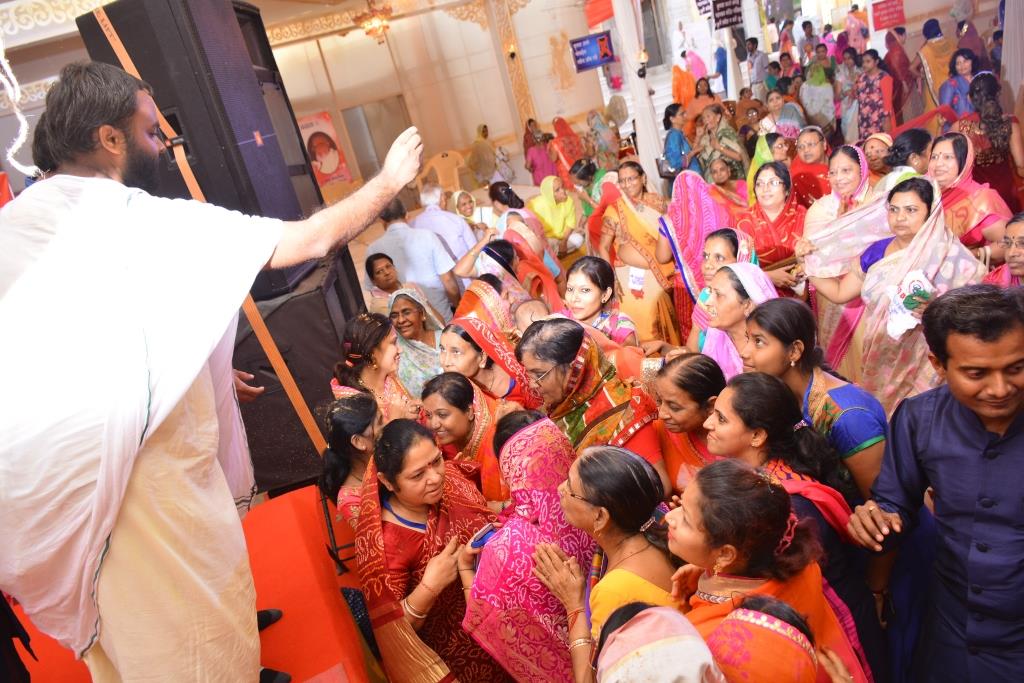 Chennai Sumatinath Pratishtha Mahotsav56