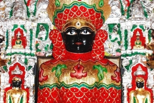 Aangi Of Jain God Munisuvrat Sawami (107)