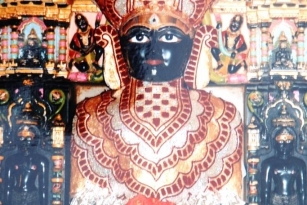 Aangi Of Jain God Munisuvrat Sawami (96)