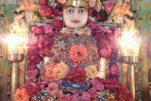 Jain gods aangi pictures