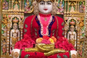 Jain gods angi photo