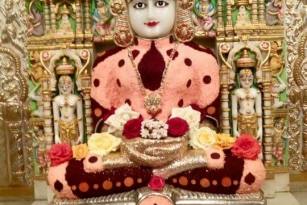 Jain gods angi photos
