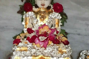 Jain parmatma angi photos