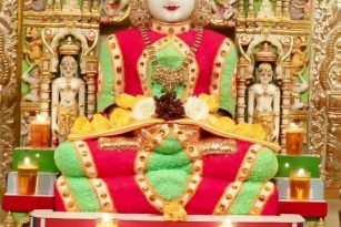 Jain parmatma's aangi