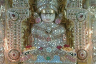 jain god of aangi pics