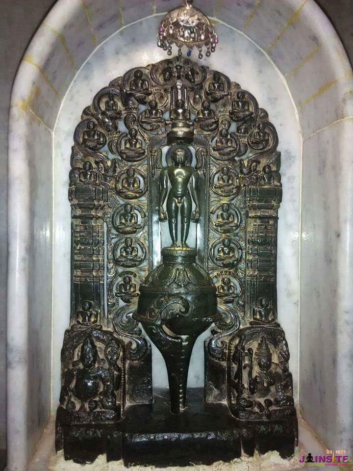 Ancient idol of sri Neminath Dada
