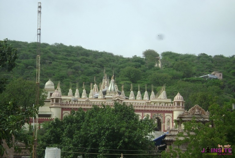 Palitana – Babu Temple